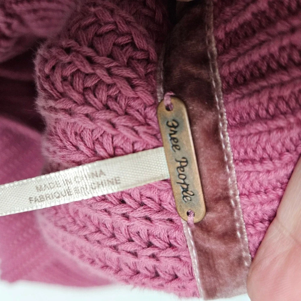 Free People Cropped Sweater Womens Sm Pink Damsel Bell‎ Sleeve V-Neck Knit Boho